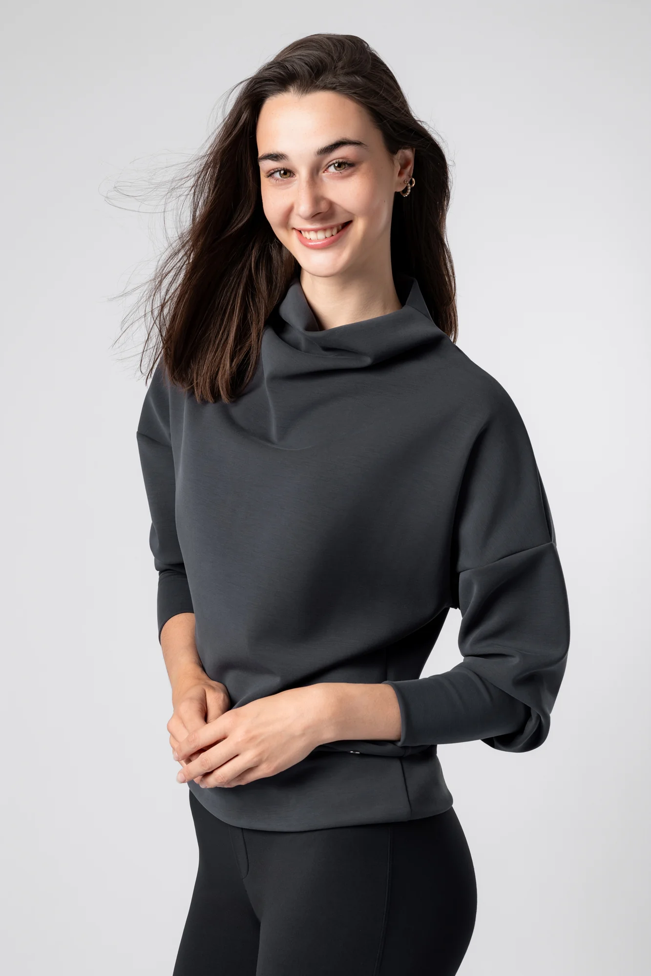 Pulovr ChicLine Ajda - Image 3
