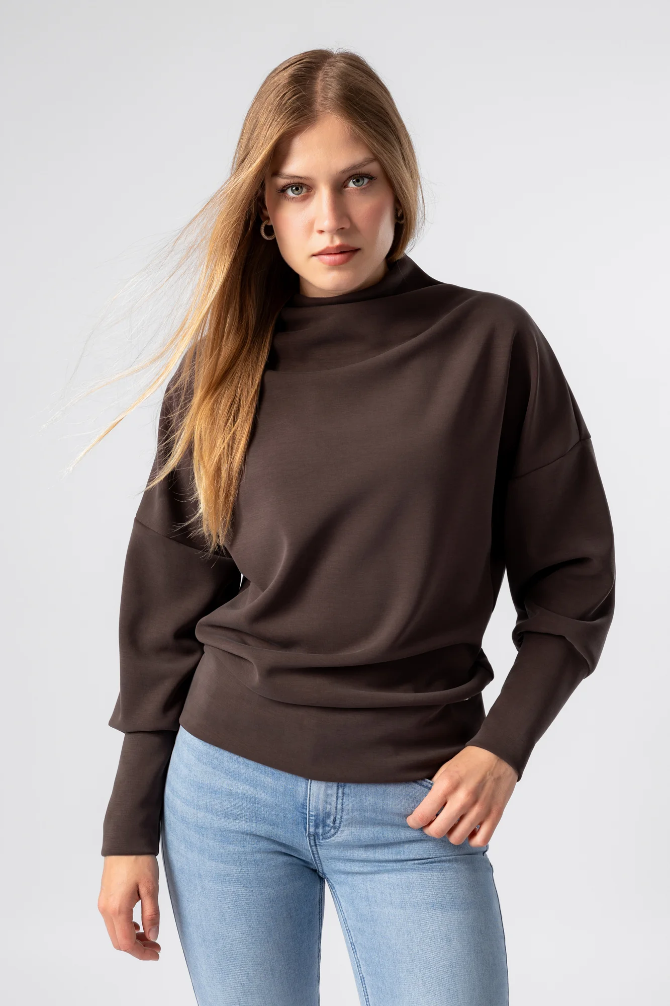 Pulovr ChicLine Tanja - Image 2