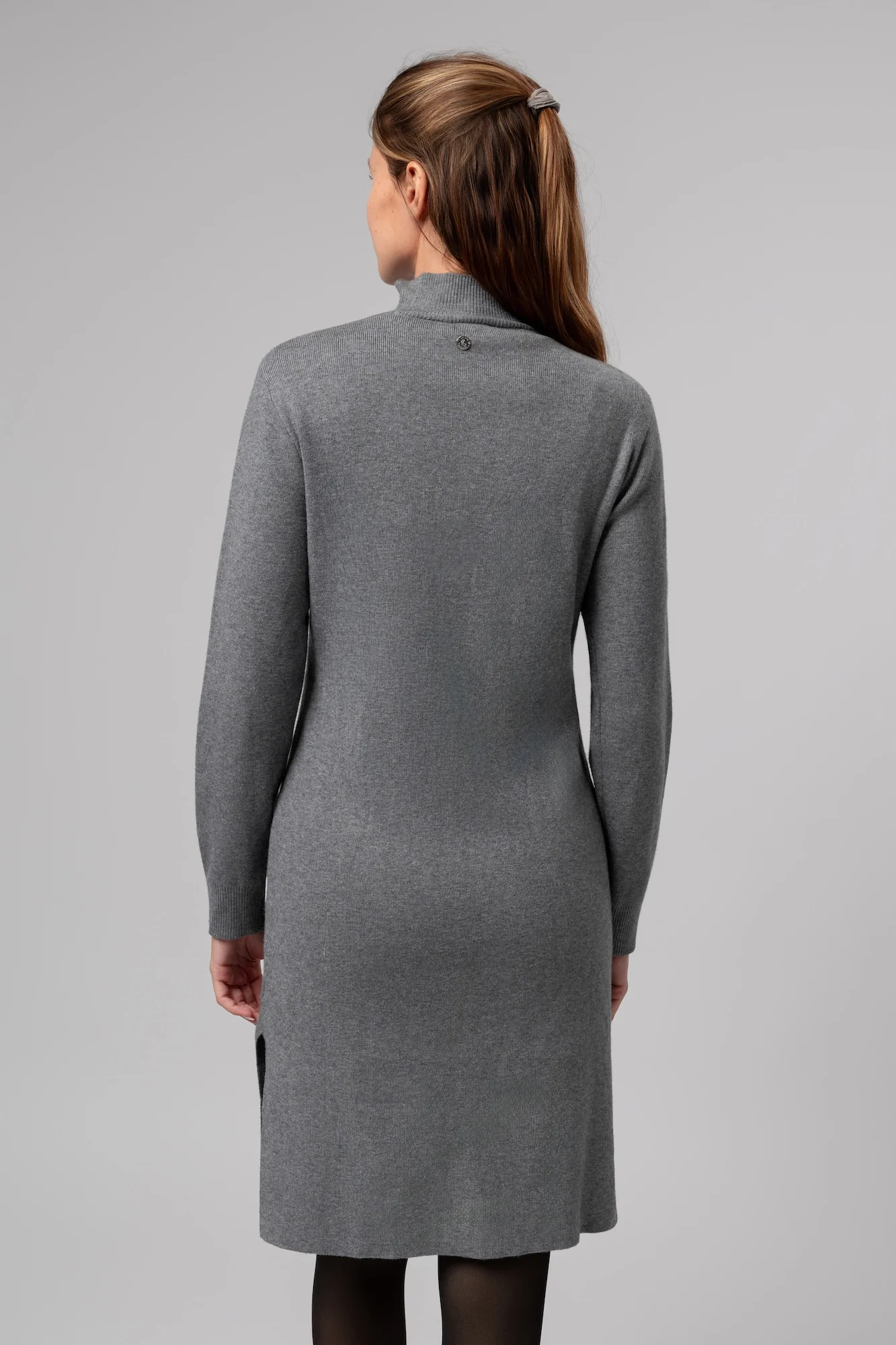 Šaty KnitLine Meryl - Image 4
